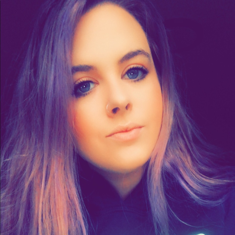 Meet your Posher, Samantha